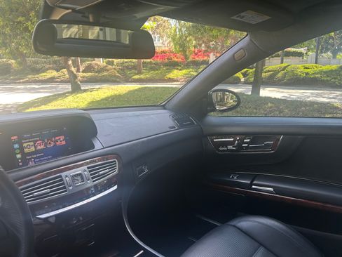 Used 2008 Mercedes-Benz CL 63 AMG w/ AMG Performance Pkg image 8