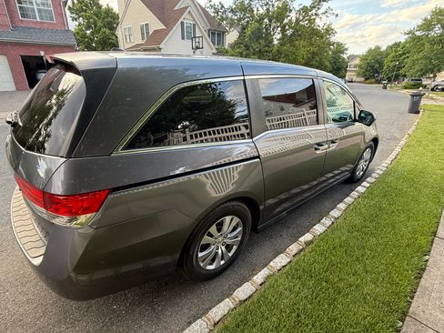 Used 2015 Honda Odyssey EX-L image 6