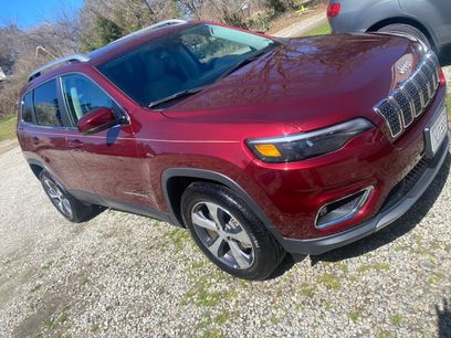 Used 2019 Jeep Cherokee Limited w/ Technology Group