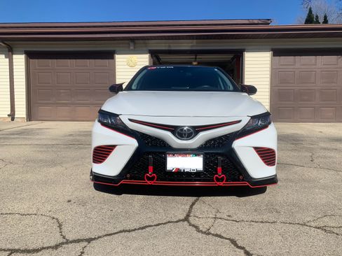 Used 2021 Toyota Camry TRD w/ TRD Package w/JBL Audio image 8