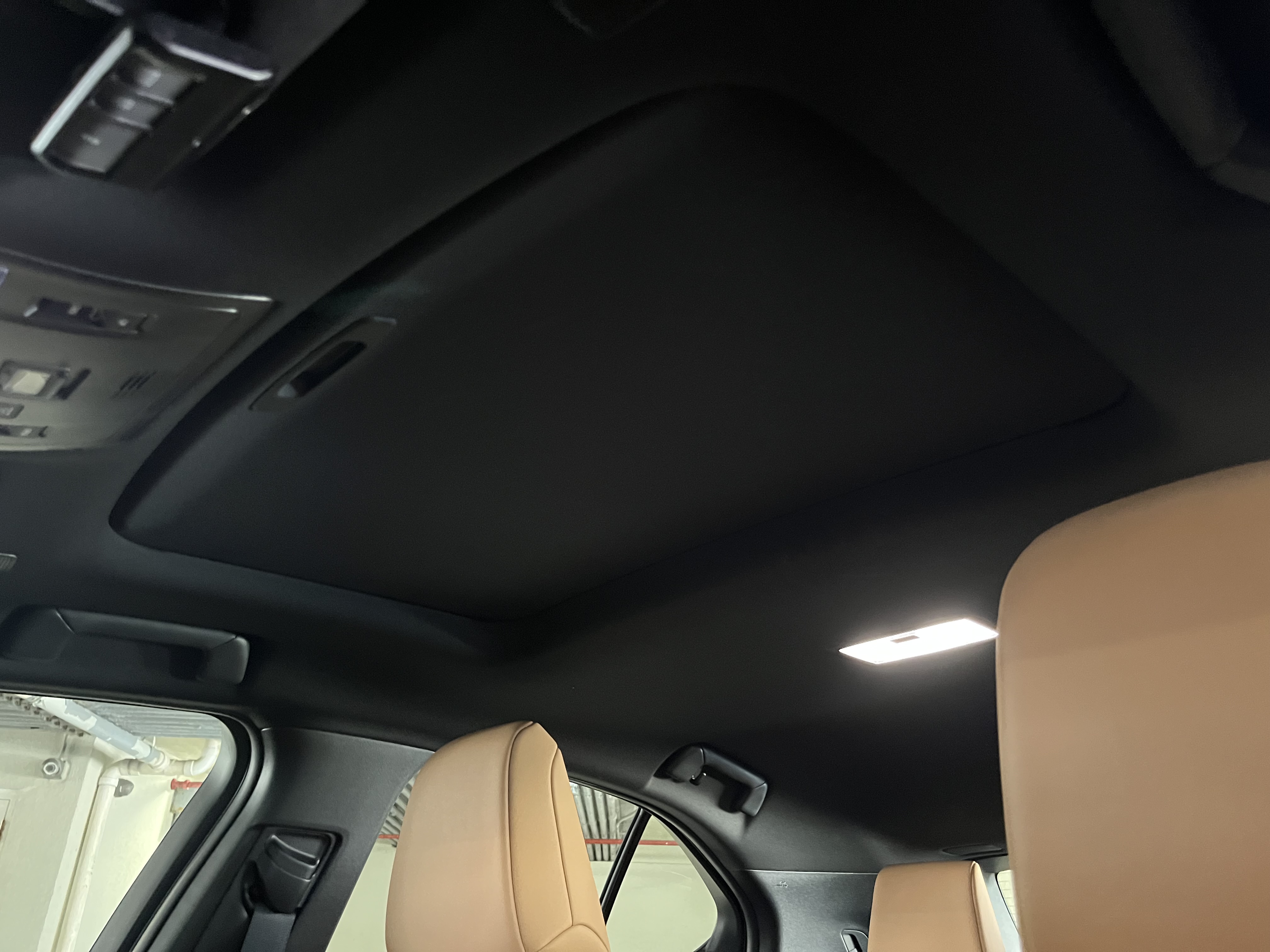 Used 2025 Lexus UX 300h FWD w/ Accessory Package (Z1) image 26