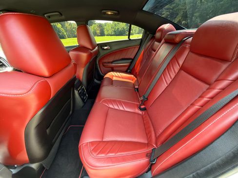 Used 2022 Dodge Charger SRT Hellcat w/ Harman/Kardon Audio Group RWD image 25