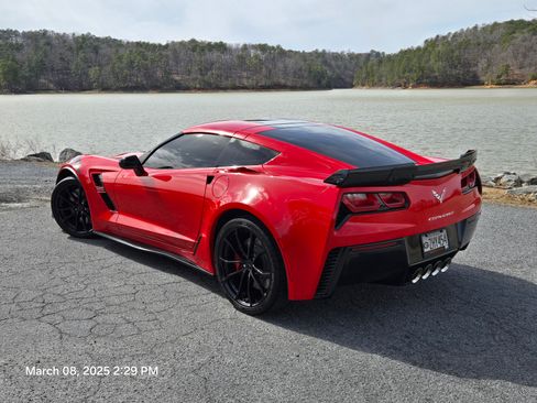 Used 2019 Chevrolet Corvette Grand Sport image 12