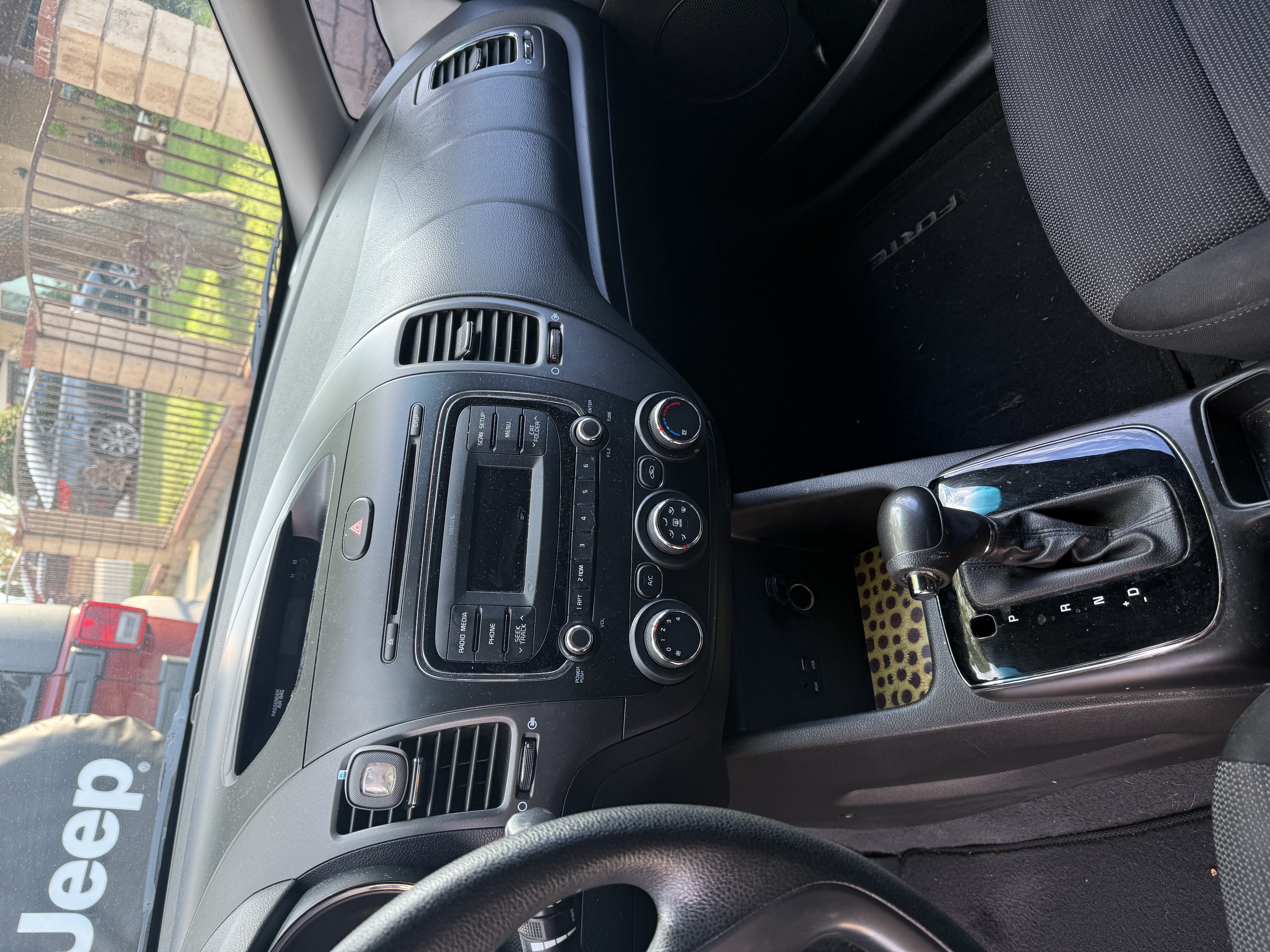 Used 2018 Kia Forte LX FWD image 6