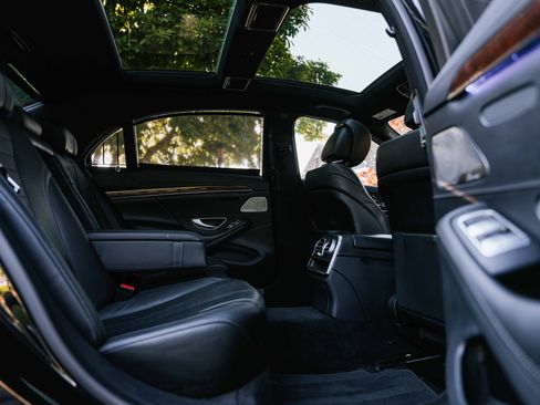Used 2015 Mercedes-Benz S 550 4MATIC Sedan image 31
