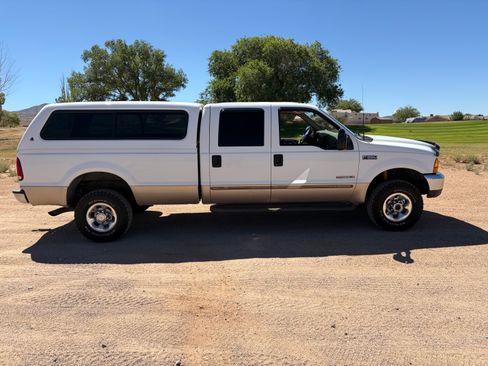 Used 1999 Ford F350 4x4 Crew Cab Super Duty image 2