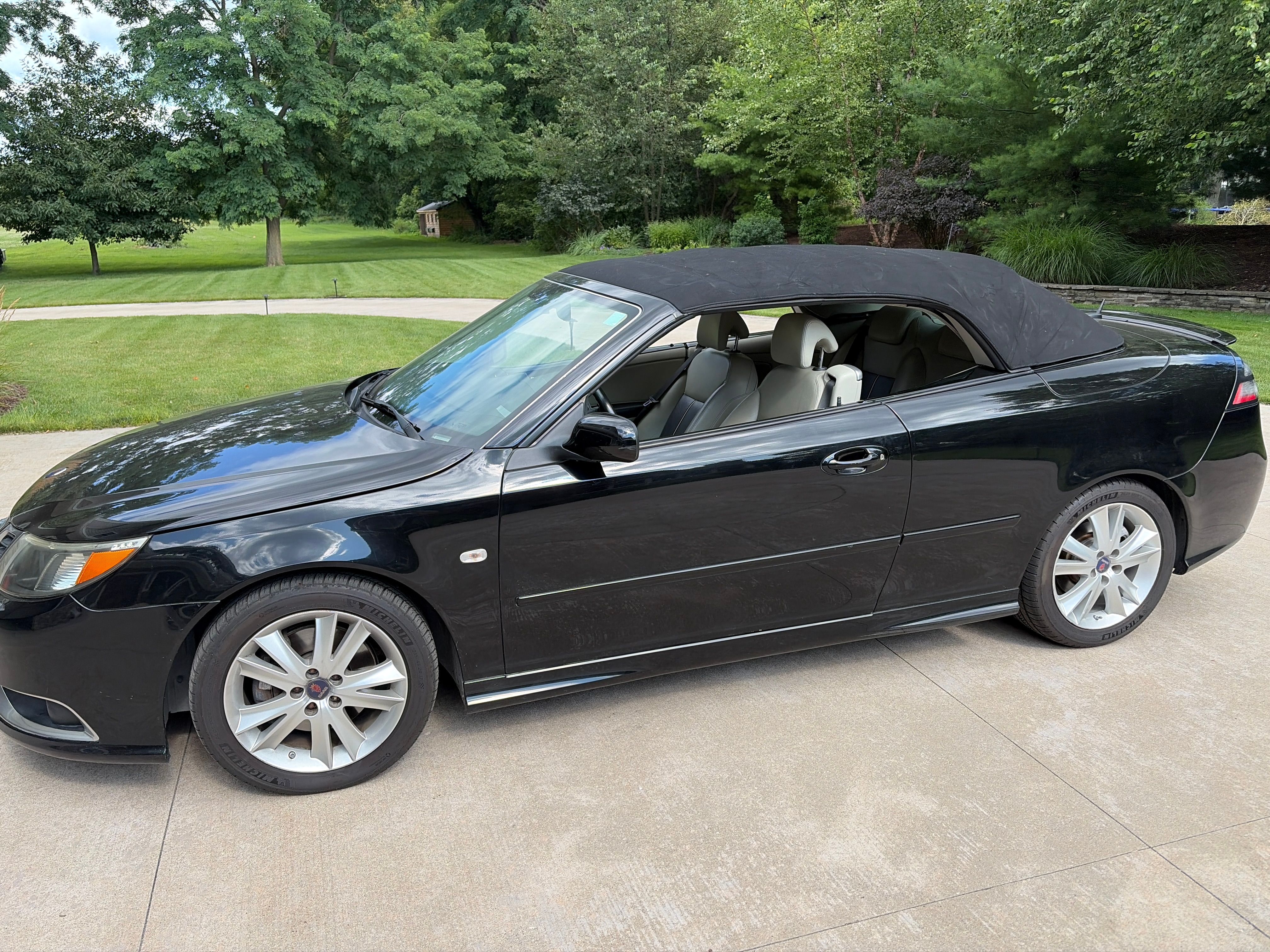 Used 2008 Saab 9-3 Aero w/ Touring Package FWD image 17