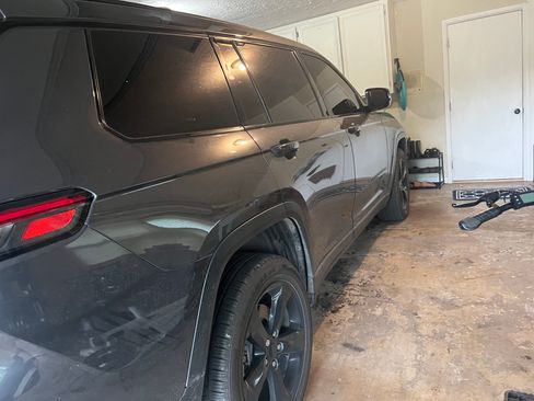 Used 2021 Jeep Grand Cherokee L Laredo AWD/4WD image 8