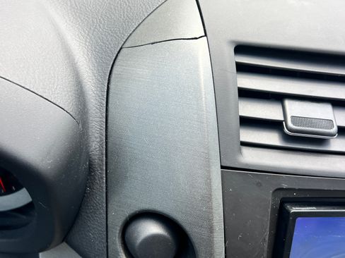 Used 2010 Toyota RAV4 Limited image 19