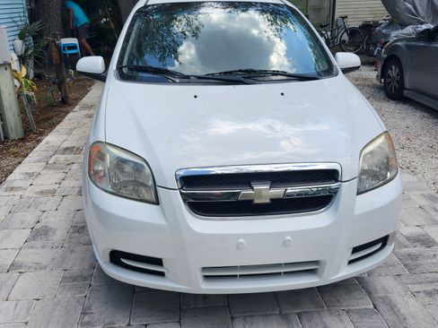 Used 2011 Chevrolet Aveo LT w/ Power and Convenience Package image 1