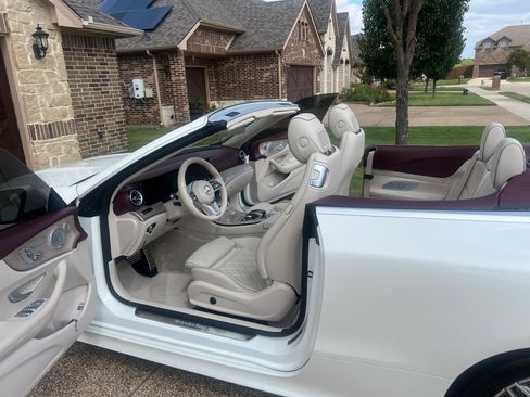 Used 2020 Mercedes-Benz E 450 Cabriolet image 2