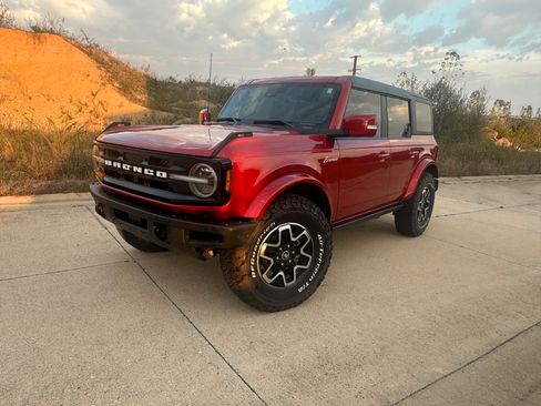 Used 2022 Ford Bronco Outer Banks image 15