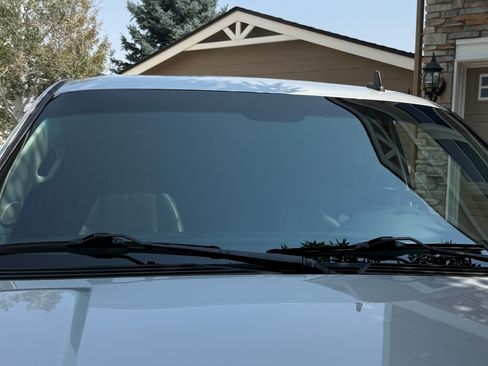 Used 2014 Chevrolet Suburban LT w/ Luxury Package AWD/4WD image 27