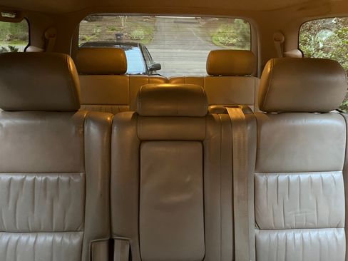 Used 2000 Toyota Land Cruiser AWD/4WD image 8