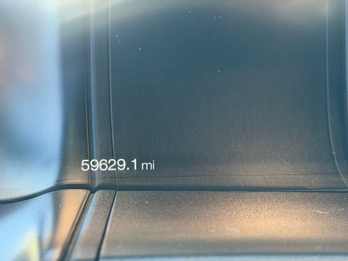 Used 2021 Ford Mustang GT Premium w/ Equipment Group 401A image 6