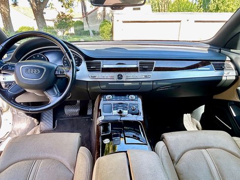 Used 2011 Audi A8 4.2 image 15