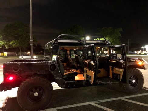 Used 1996 HUMMER H1 4-Door Hard Top image 25