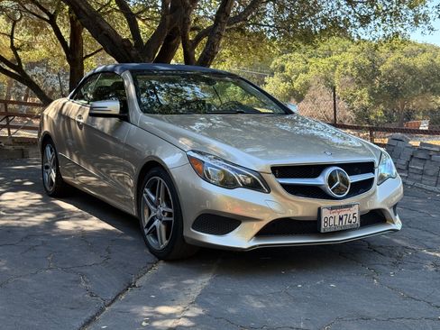 Used 2015 Mercedes-Benz E 400 Cabriolet image 2