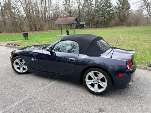 Used 2007 BMW Z4 3.0i image 6