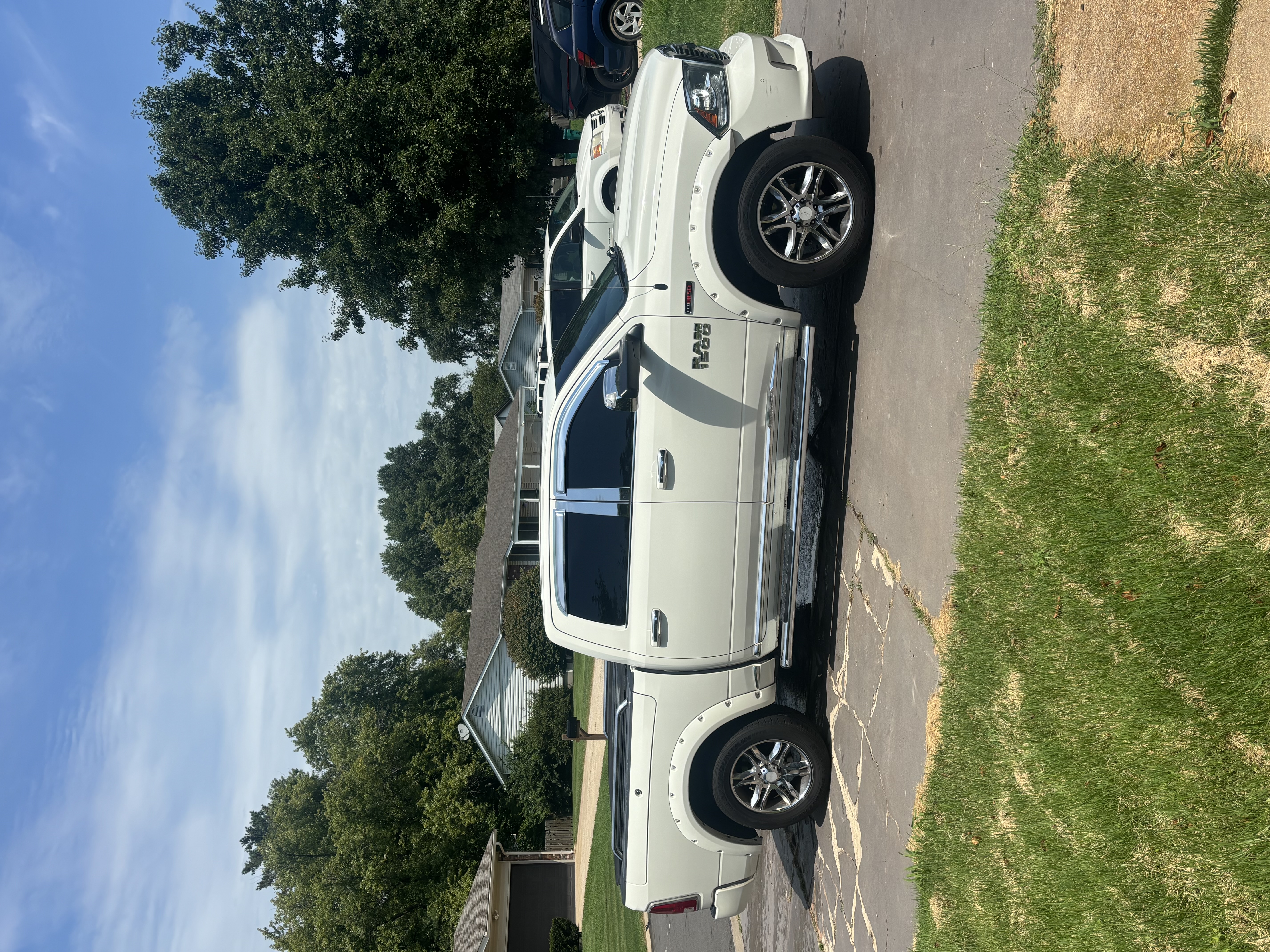 Used 2016 RAM 1500 Limited AWD/4WD image 8