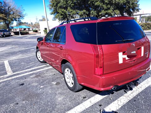 Used 2009 Cadillac SRX AWD w/ Third Row Seating Package image 5