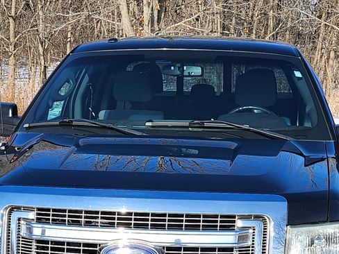 Used 2014 Ford F150 XLT w/ Equipment Group 302A Luxury image 6