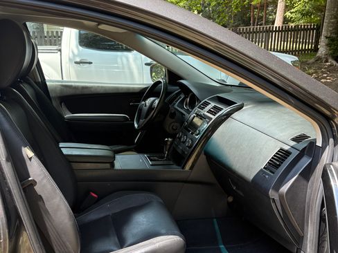 Used 2013 MAZDA CX-9 Touring FWD image 2