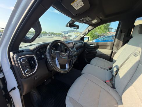 Used 2020 GMC Sierra 1500 Elevation w/ Elevation Value Package RWD image 8