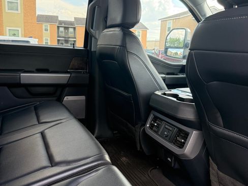 Used 2023 Ford F250 Lariat w/ Lariat Ultimate Package AWD/4WD image 15