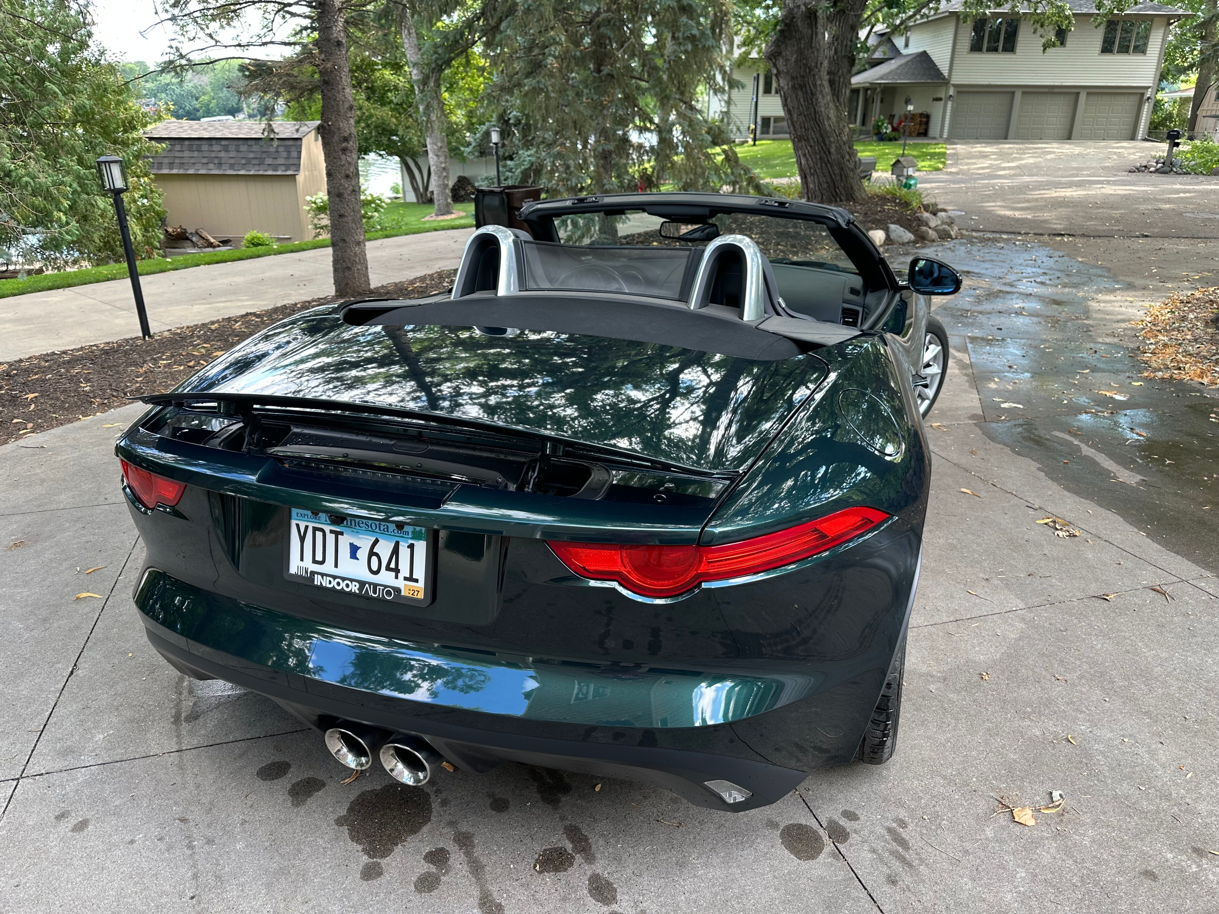 Used 2014 Jaguar F-TYPE Convertible RWD image 9