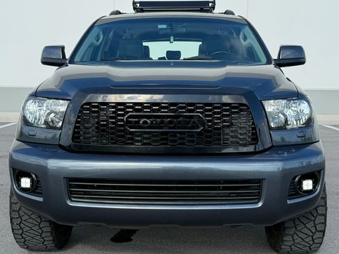 Used 2010 Toyota Sequoia SR5 image 8