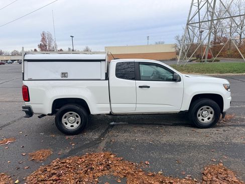 Used 2017 Chevrolet Colorado W/T w/ WT Convenience Package image 10