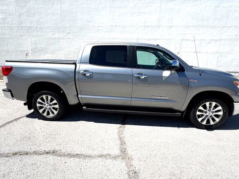 Used 2010 Toyota Tundra Limited RWD image 18