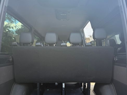 Used 2024 Mercedes-Benz Sprinter 2500 image 15
