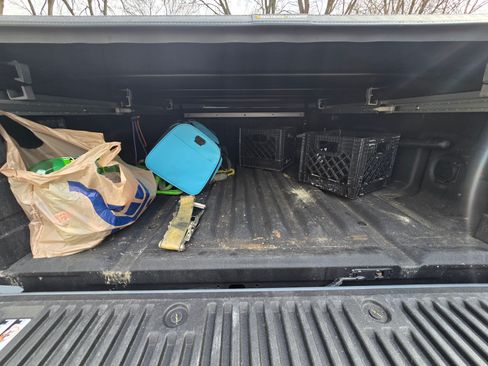 Used 2025 Nissan Frontier PRO-4X w/ Pro Convenience Package image 6