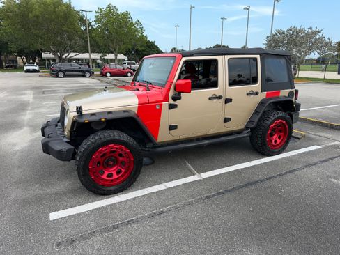 Used 2017 Jeep Wrangler Unlimited Sport w/ Quick Order Package 24S AWD/4WD image 13
