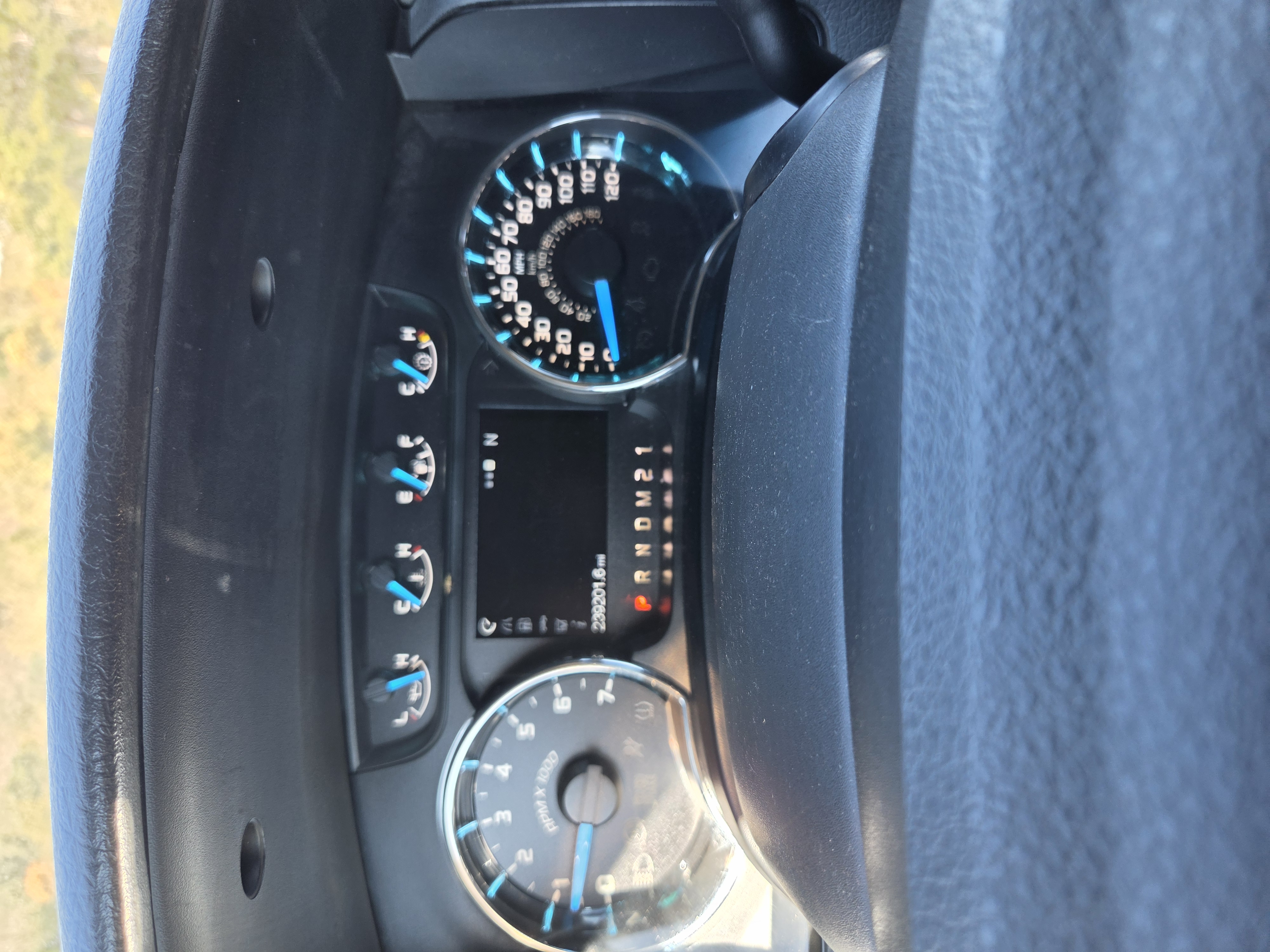Used 2014 Ford F150 XLT w/ Equipment Group 302A Luxury AWD/4WD image 17