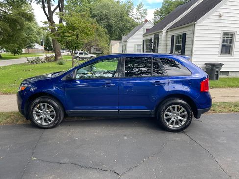 Used 2013 Ford Edge SEL FWD image 10