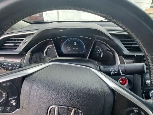 Used 2020 Honda Civic EX image 8