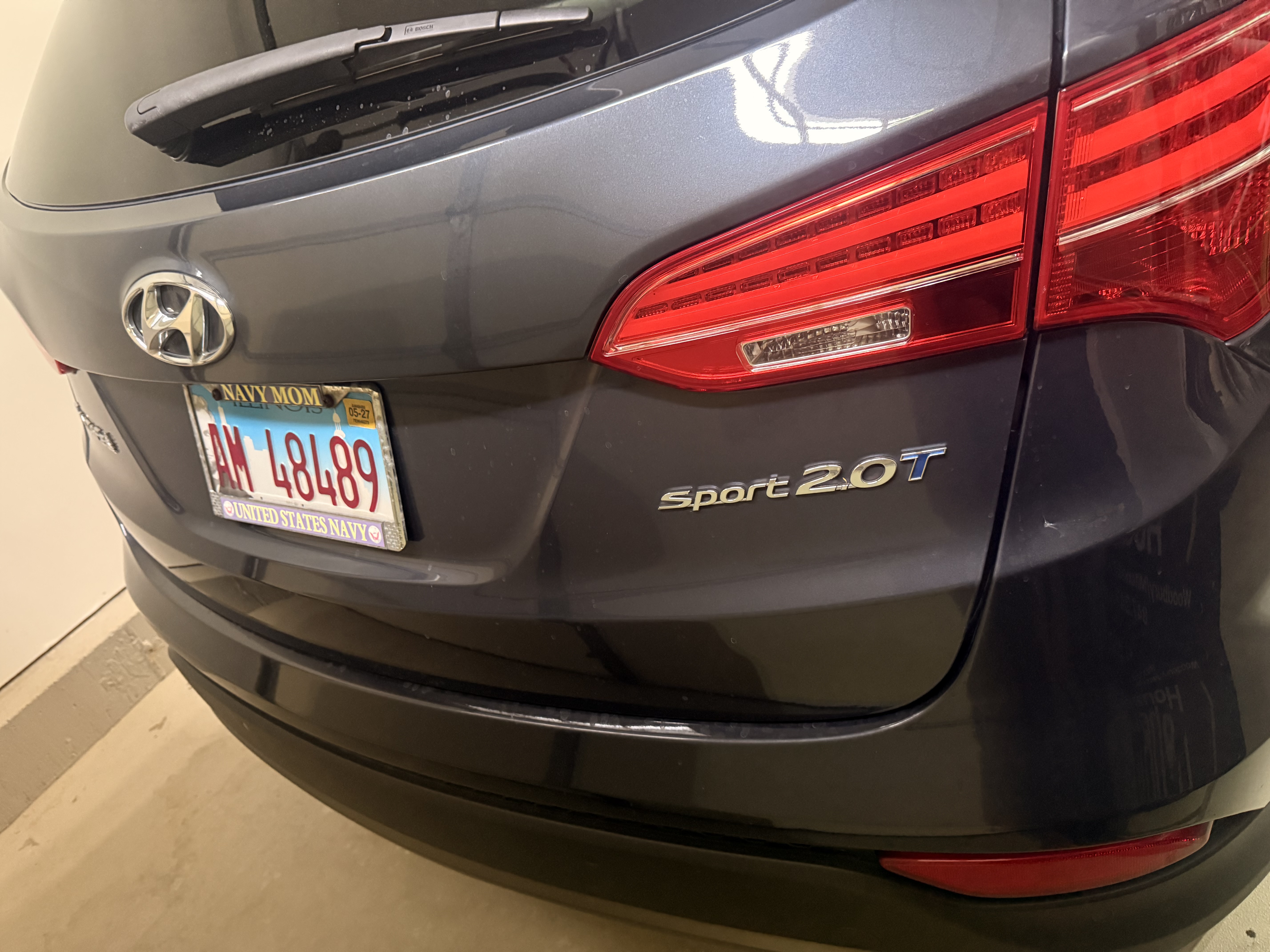 Used 2014 Hyundai Santa Fe Sport 2.0T w/ Technology Package 05 FWD image 2
