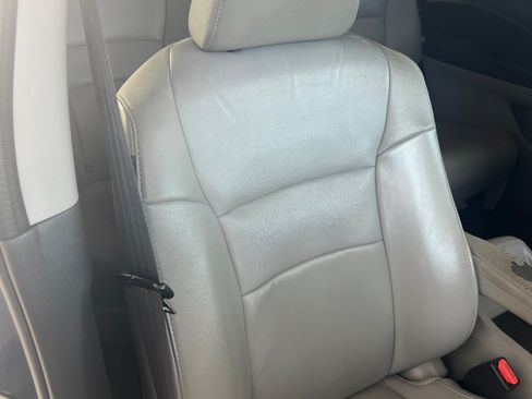 Used 2017 Honda Pilot EX-L image 11