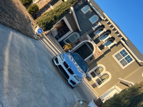 Used 2012 BMW M6 Convertible image 17