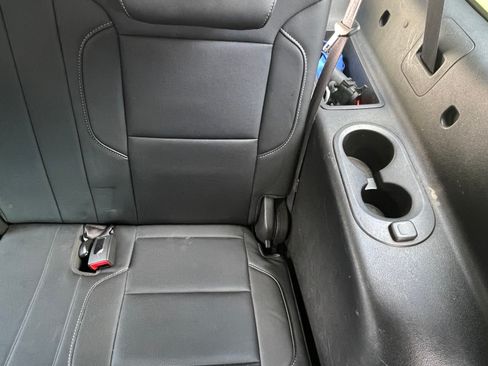 Used 2017 Chevrolet Suburban Premier AWD/4WD image 50