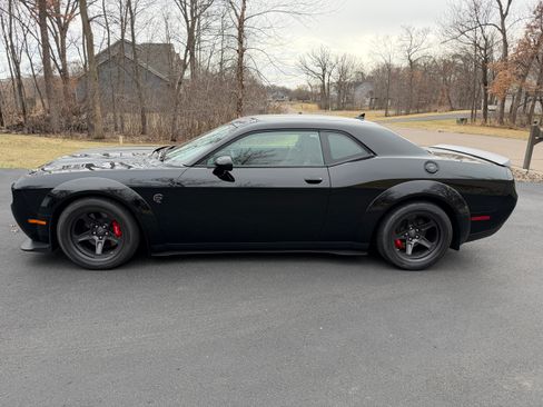 Used 2021 Dodge Challenger SRT Super Stock image 17