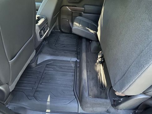 Used 2019 GMC Sierra 1500 SLT w/ SLT Premium Plus Package image 18