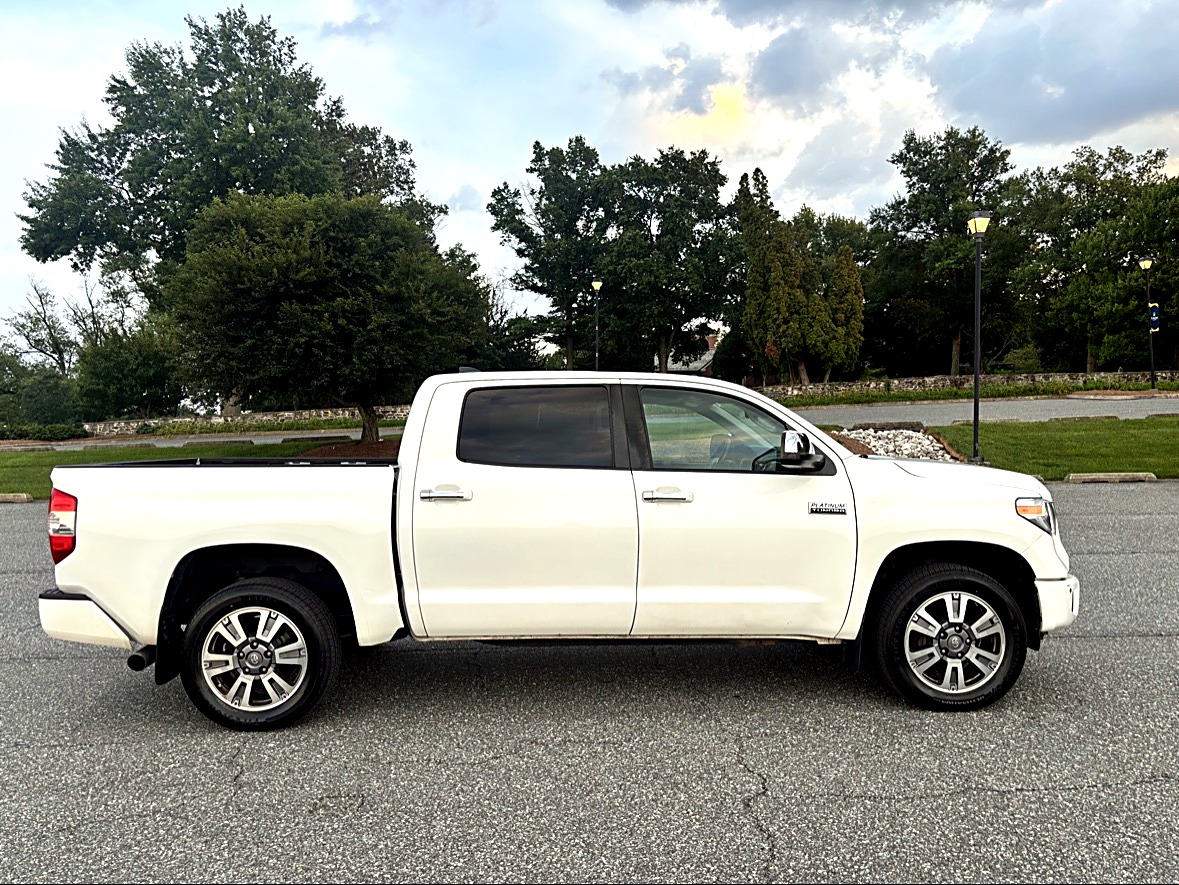 Used 2020 Toyota Tundra Platinum AWD/4WD image 17