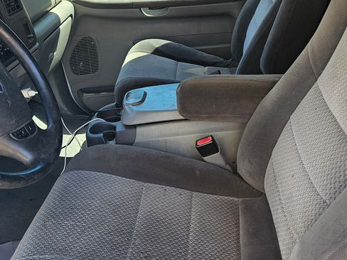 Used 2002 Ford F250 4x4 Crew Cab Super Duty image 5