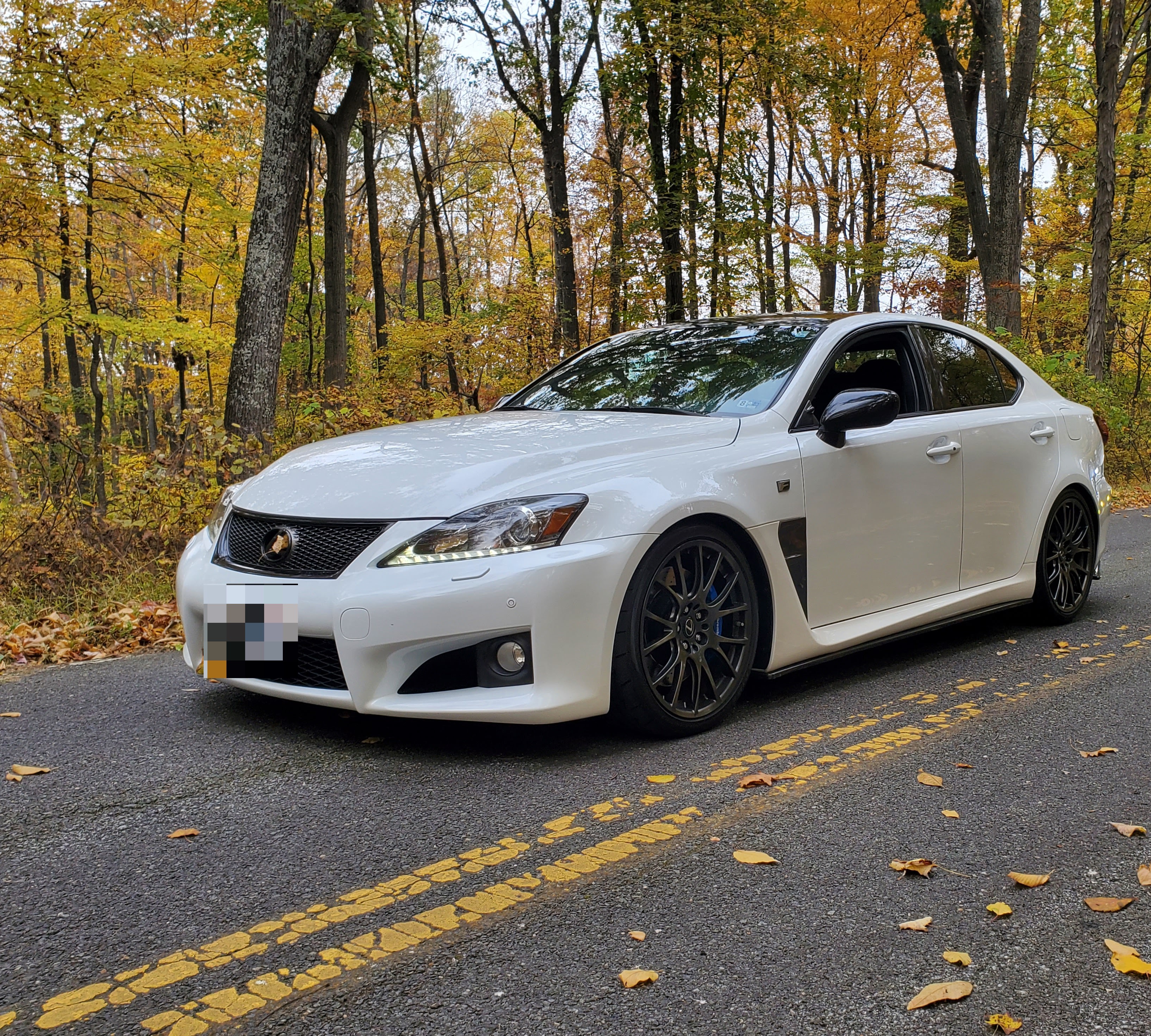 Used 2013 Lexus IS F w/ Preferred Accessory Pkg RWD image 17