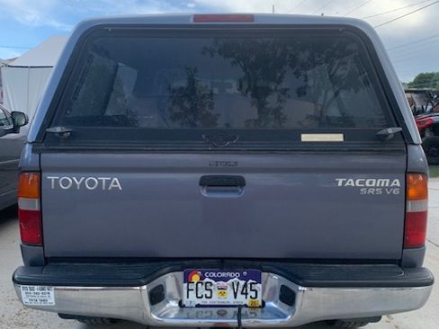 Used 1998 Toyota Tacoma 4x4 Xtracab V6 image 8