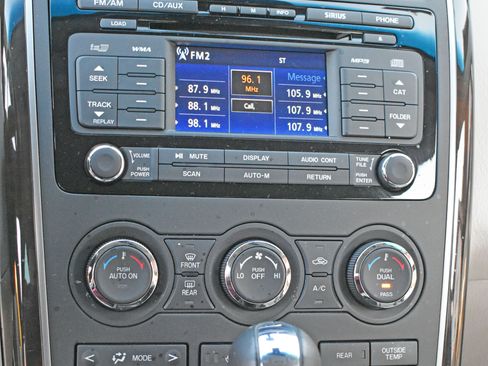 Used 2010 MAZDA CX-9 Grand Touring w/ Moonroof & Bose Audio Pkg image 14